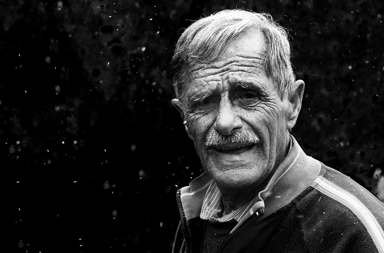 Image - portrait black white pensioners