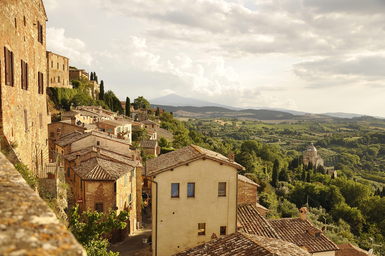 Image - italy tuscany holidays travel town