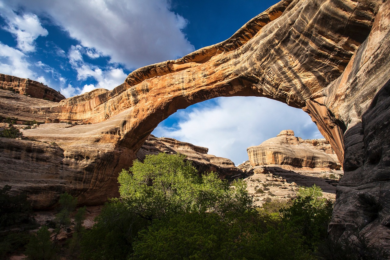 Image - sipapu bridge geological formation