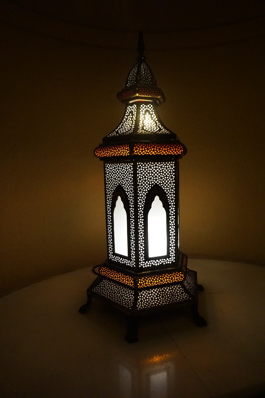 Image - ramadan dubai uae soukh lantern