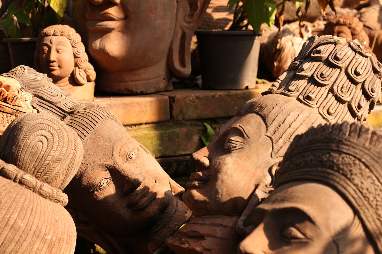 Image - clay sculpture pottery khmer