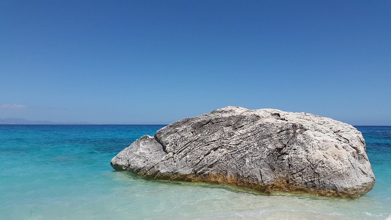 Image - mediterranean turquoise sea blue