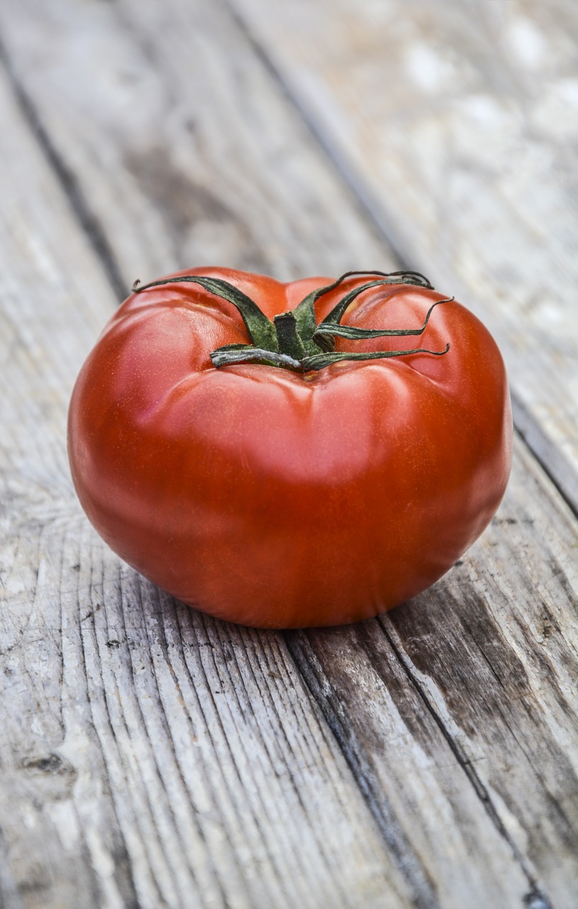 Image - tomato vegetable food fresh red