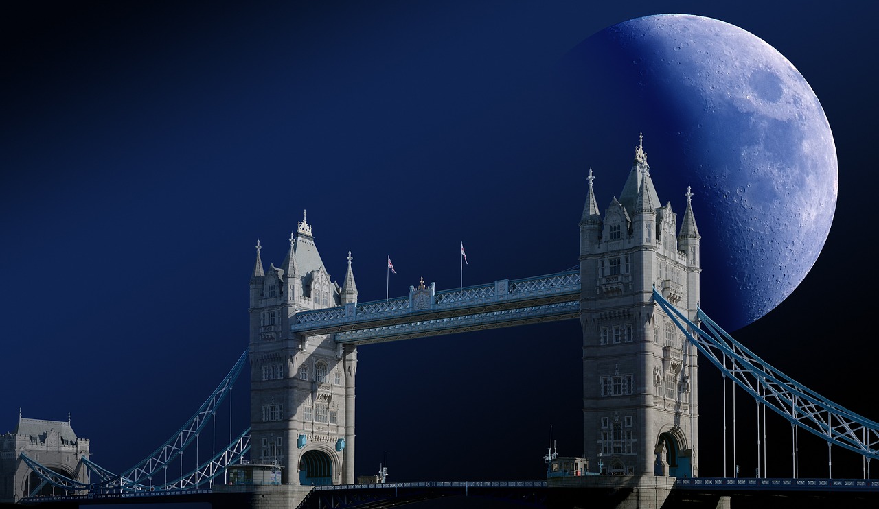 Image - tower bridge london moon zoom