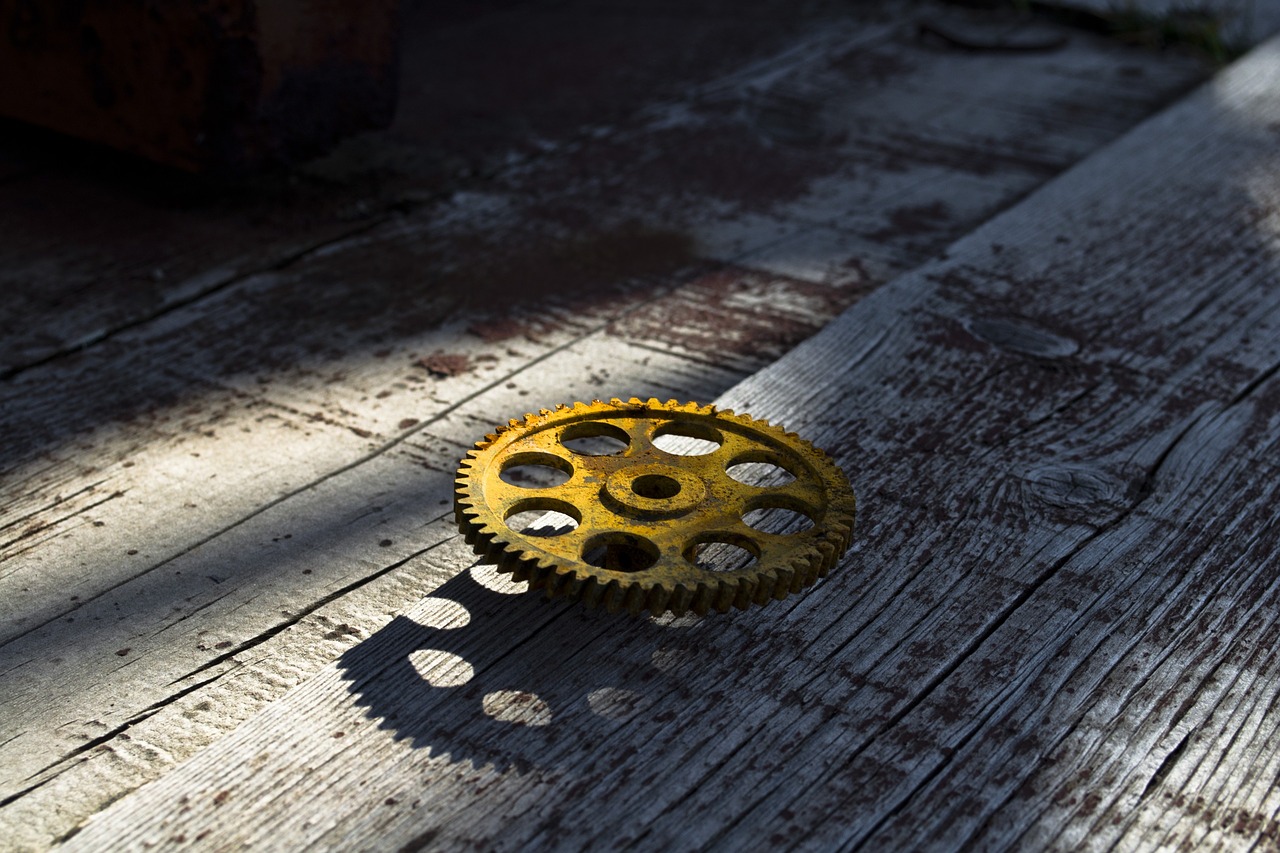 Image - gear metal rust tree old cogwheel