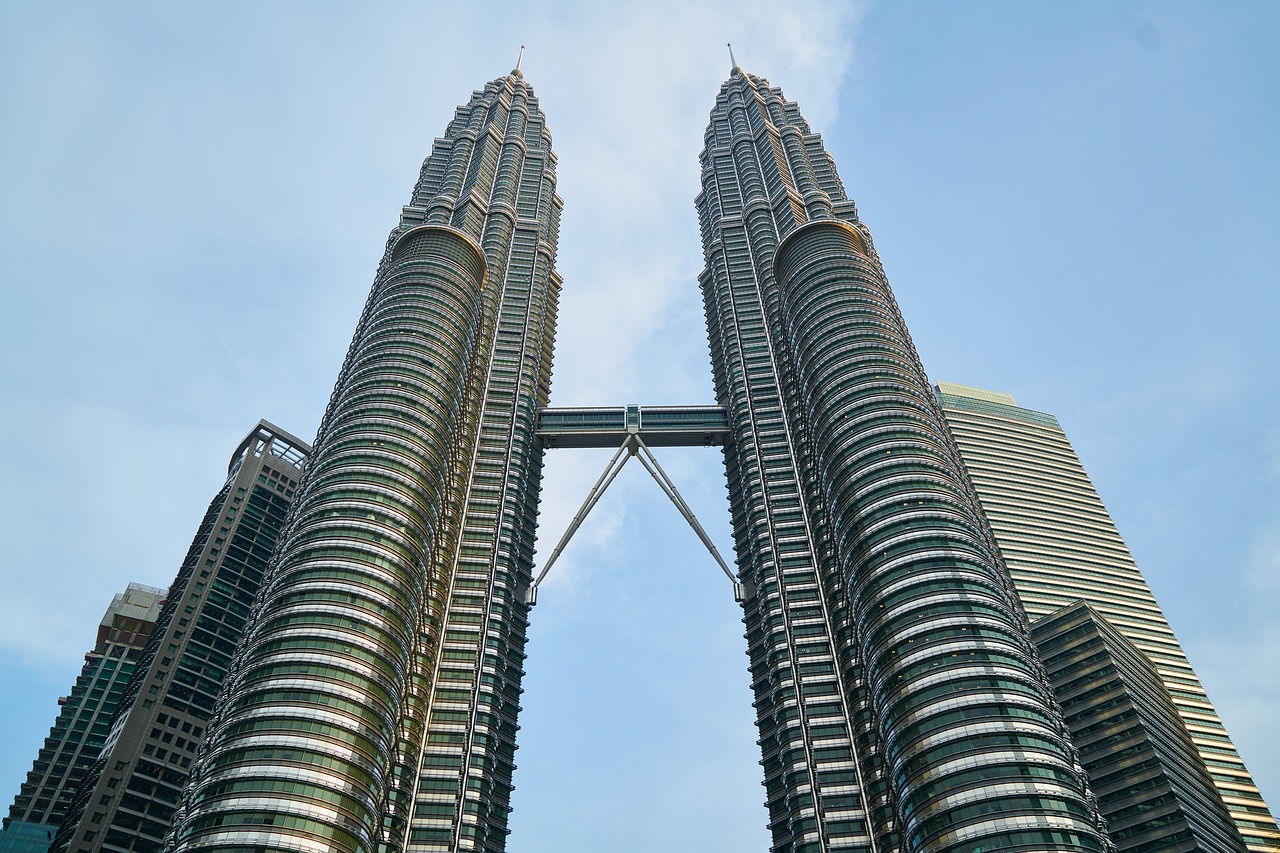 Image - malaysia skyscraper building