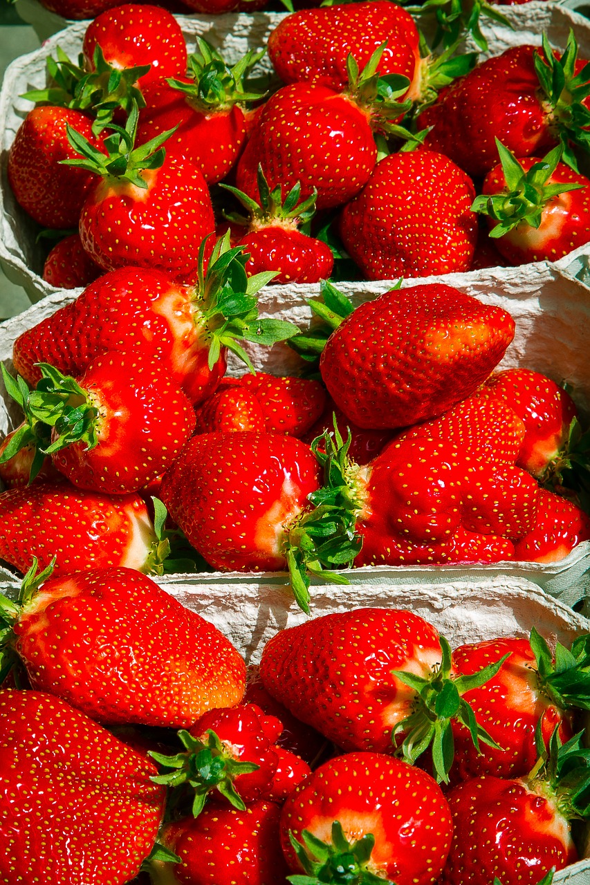 Image - strawberry berry fruit