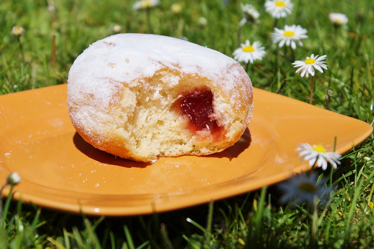 Image - donut berlin carnival sugar food