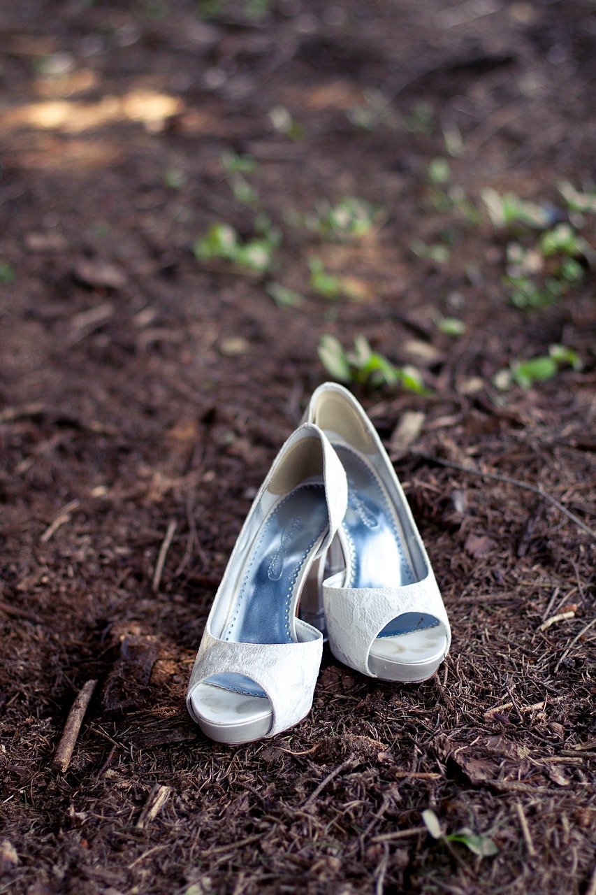 Image - shoe shot shoes wedding shoes