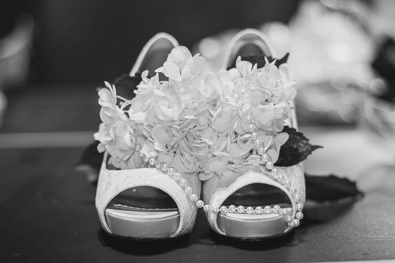 Image - wedding shoes decorated wedding