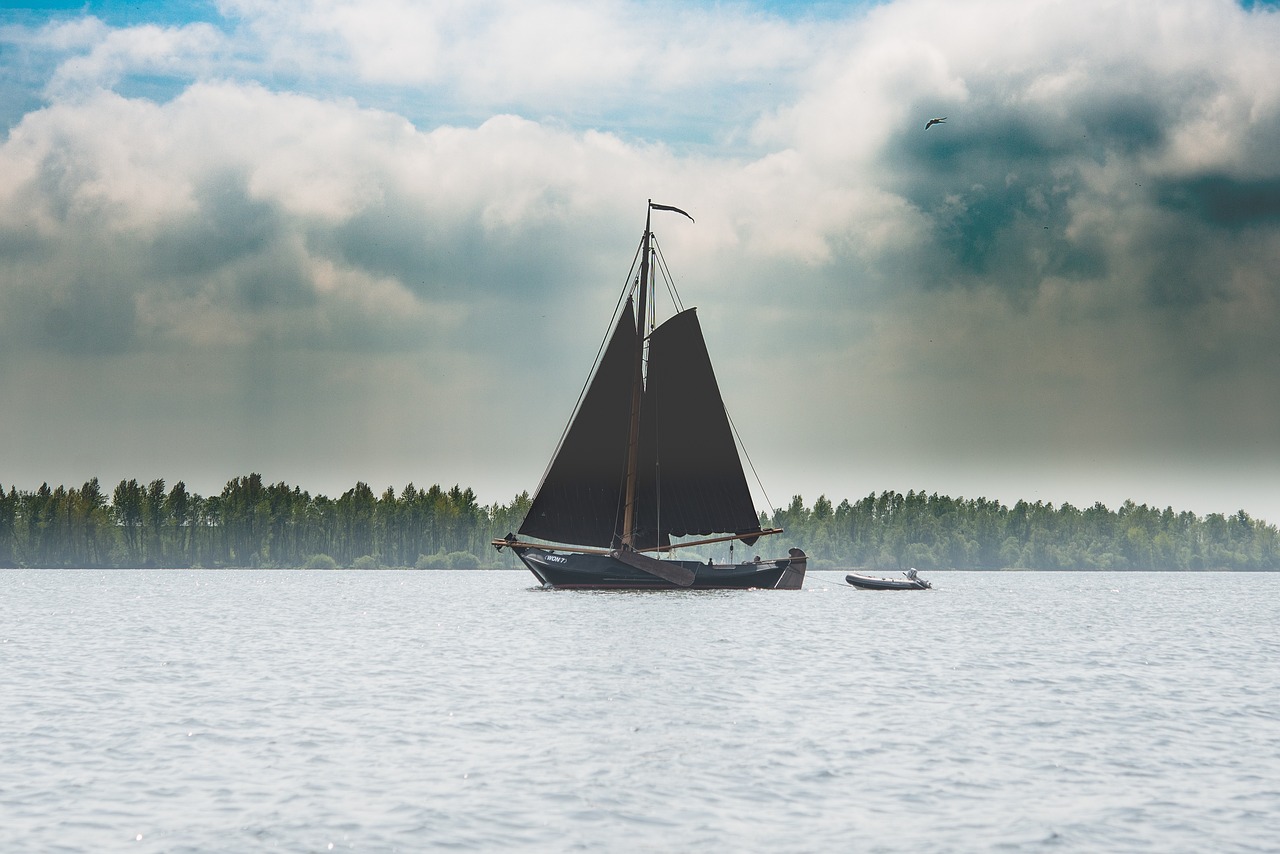 Image - sailing boat lake sea sail ocean