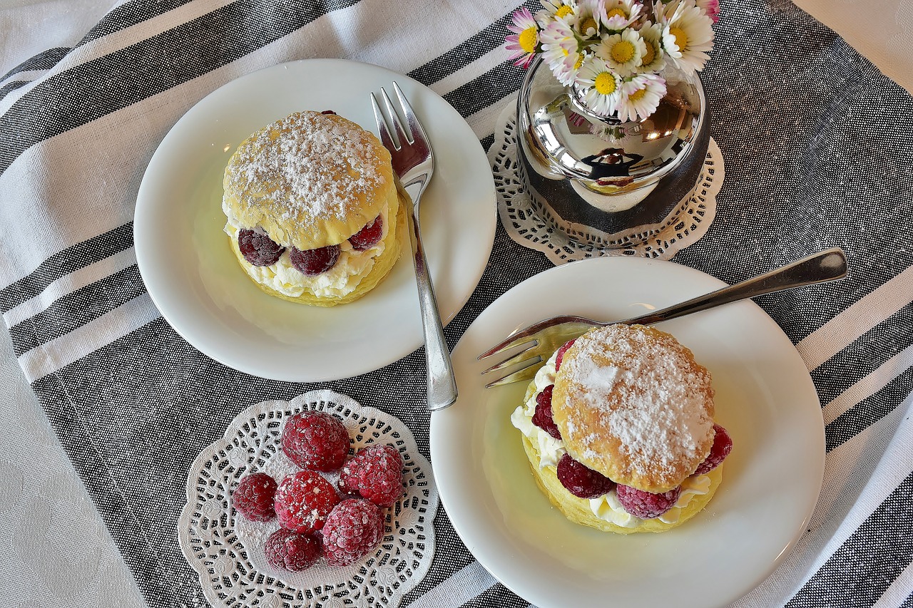 Image - cake cake cuts puff pastry