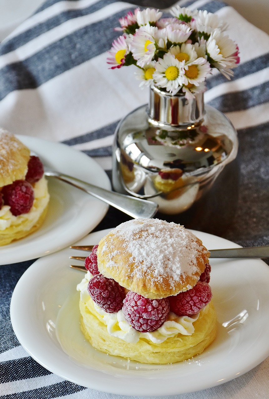 Image - cake cake cuts puff pastry