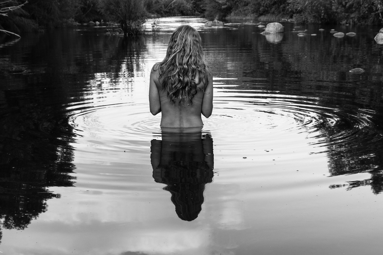 Image - bnw nudeimplied girl lake figure