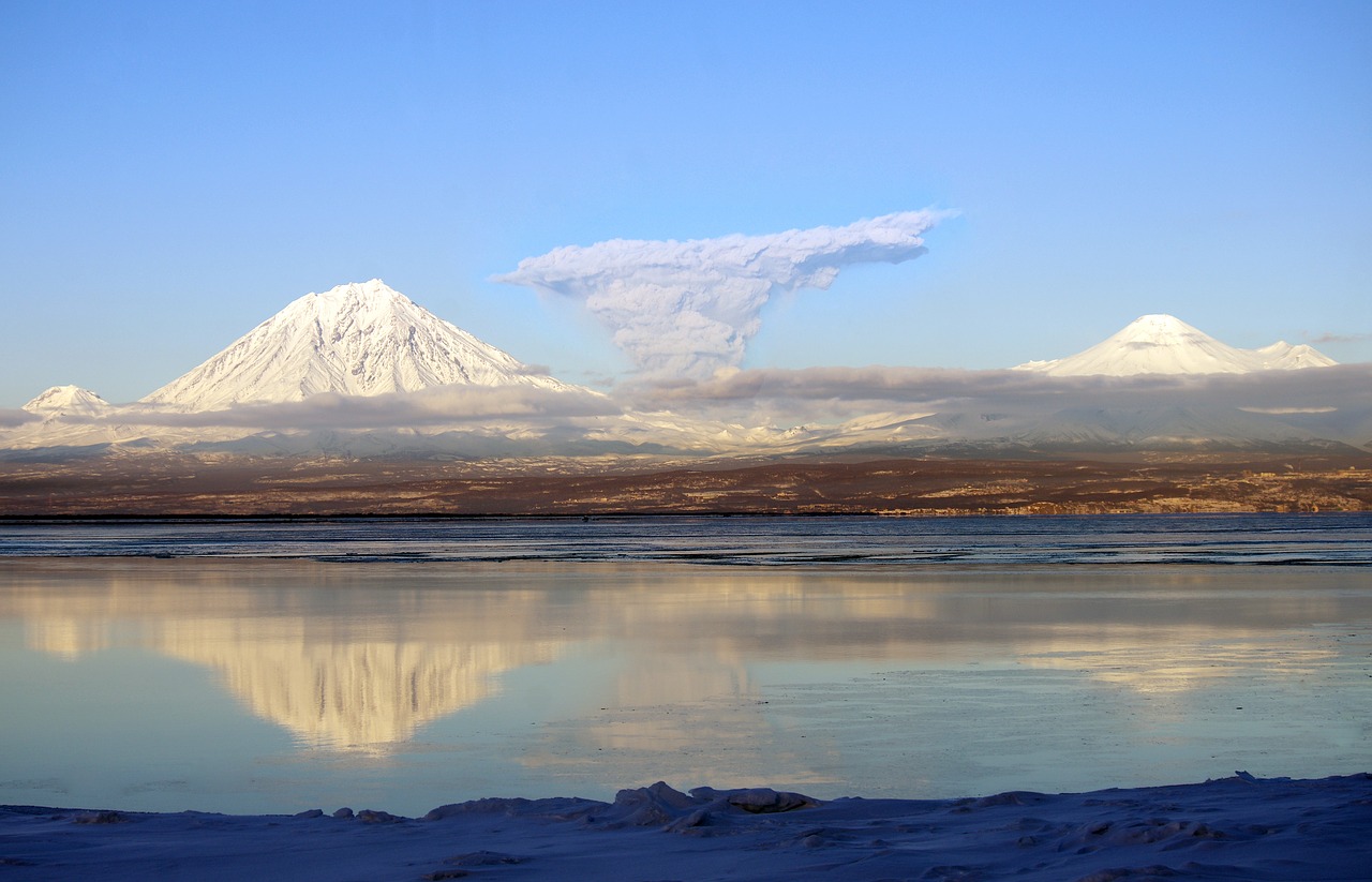 Image - volcanoes the eruption