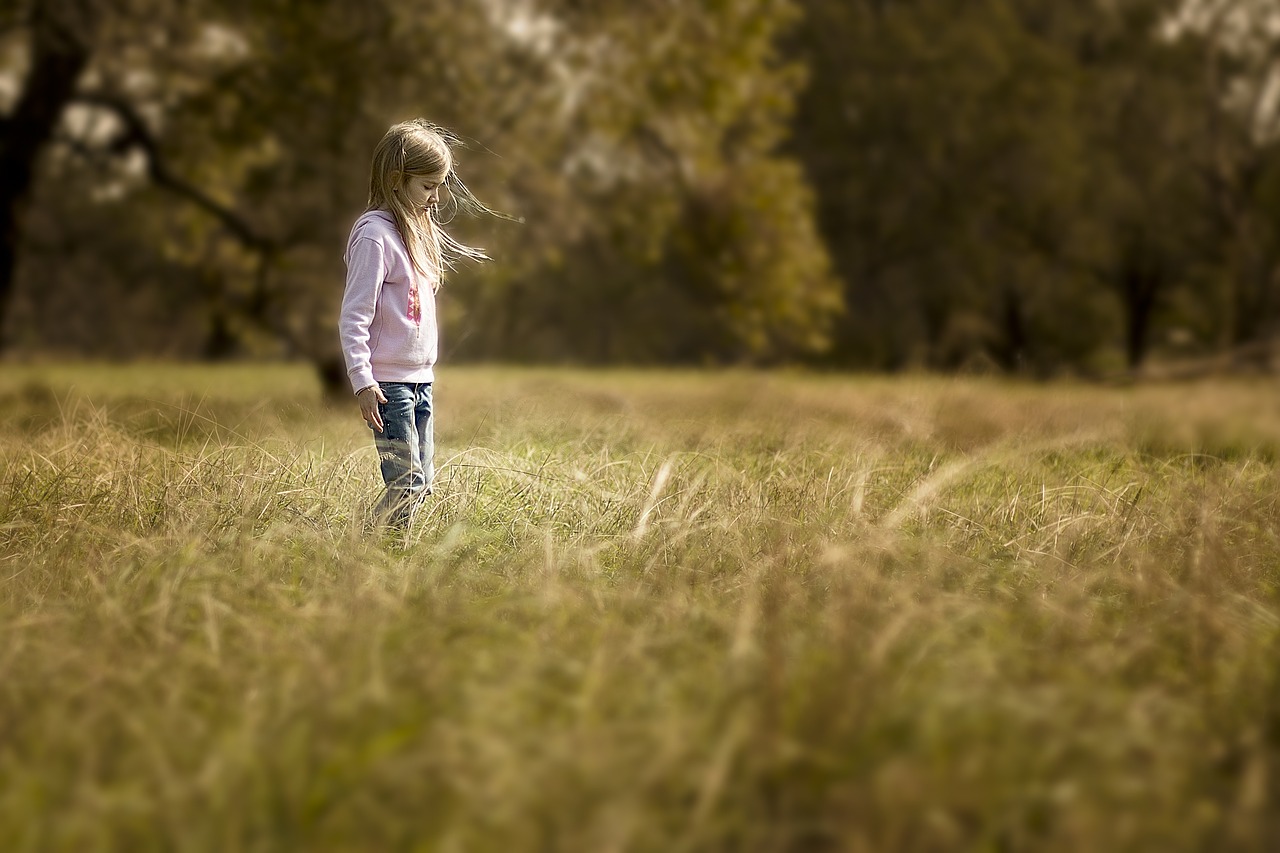 Image - girl sepia outdoors grass