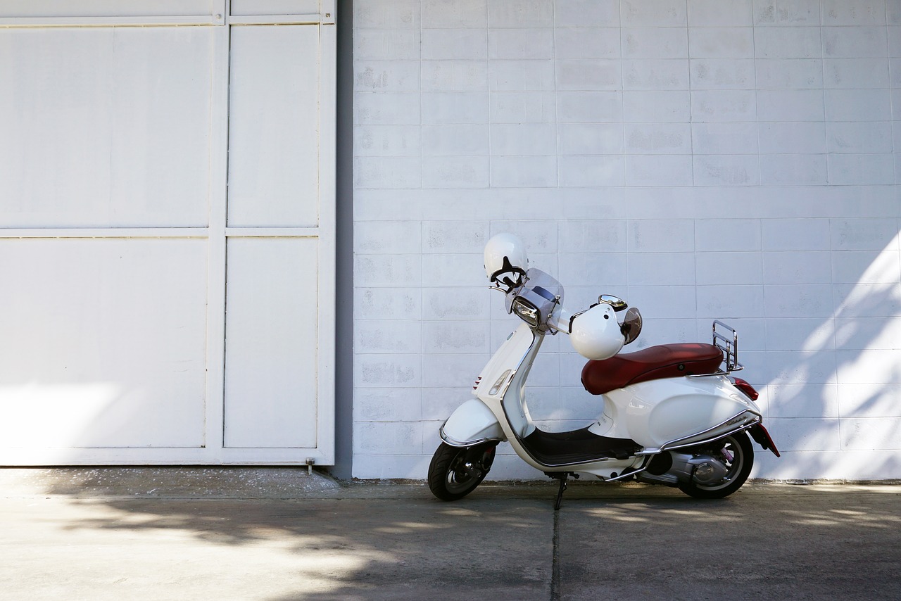 Image - vespa white wall scooter bike