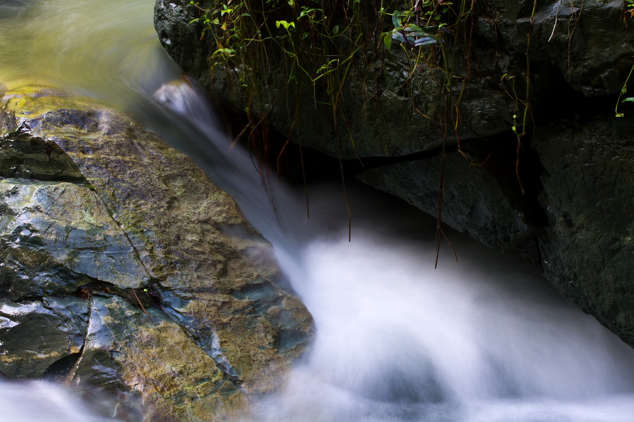 Image - jarabacoa river flow stones nature