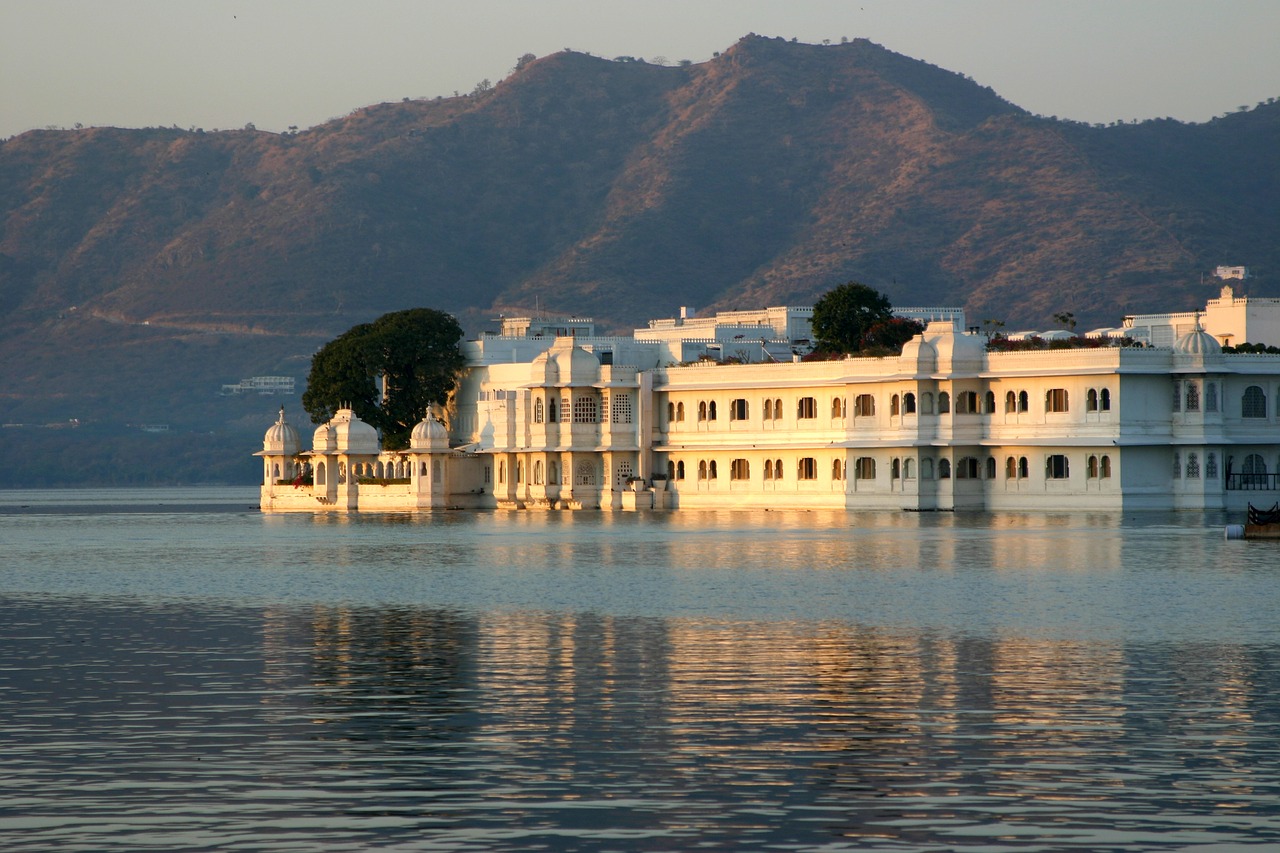 Image - udaipur india rajasthan lake