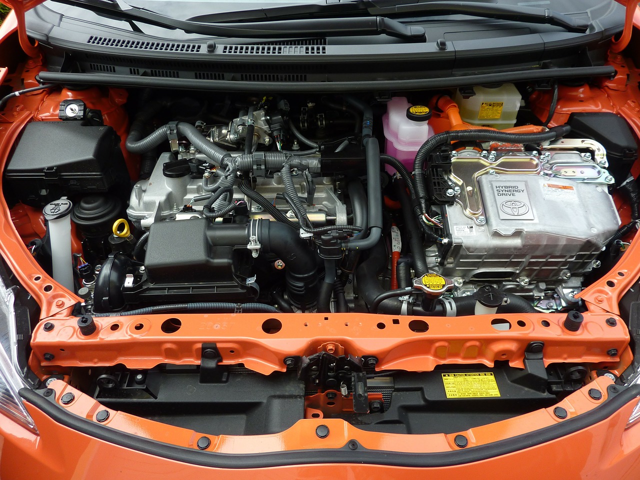 Image - car engine prius c motor car