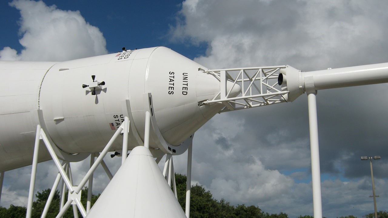 Image - command capsule saturn rocket nasa