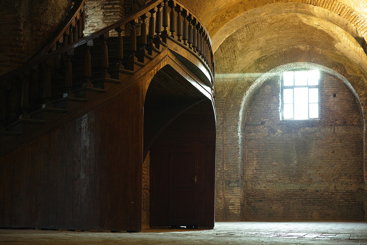 Image - old building wood light brown