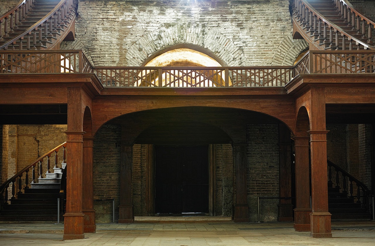 Image - old building wood light brown