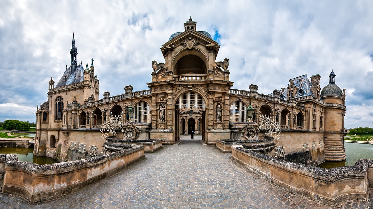 Image - chateau chantilly france castle