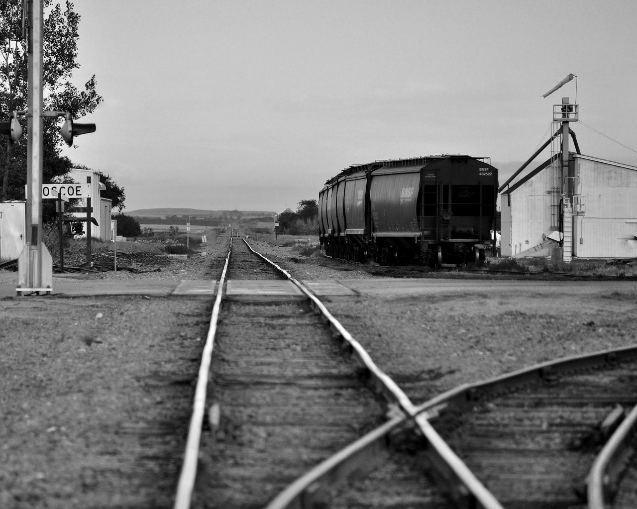 Image - train countryside landscape country