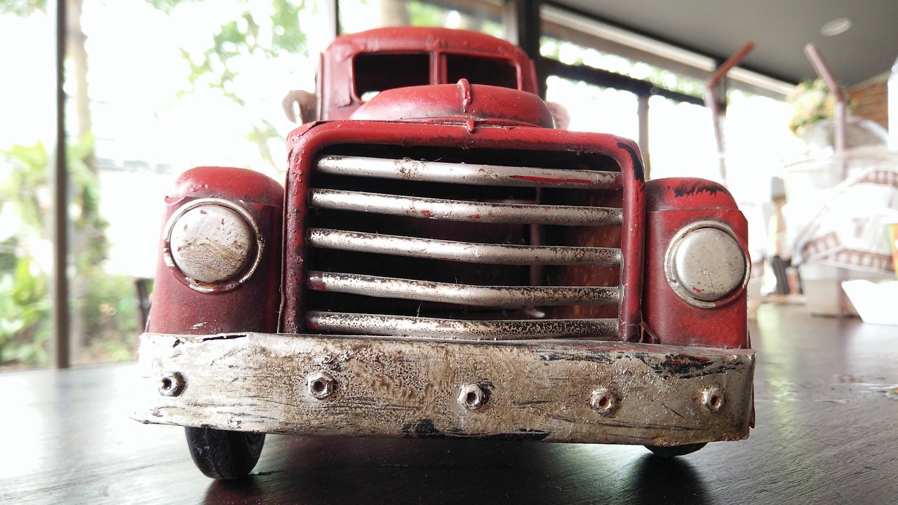 Image - toy truck vintage miniature red