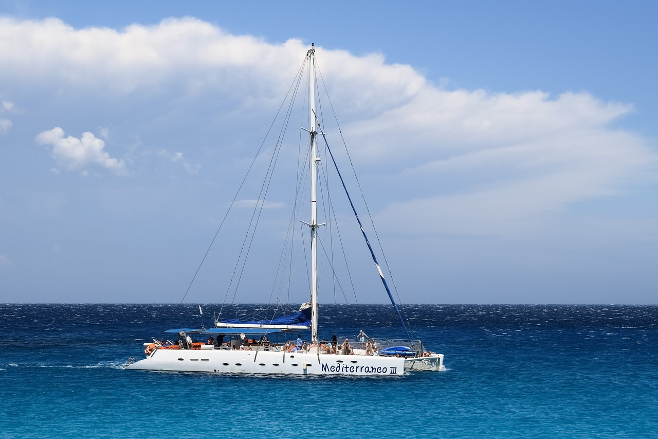 Image - catamaran sea boat tourism blue