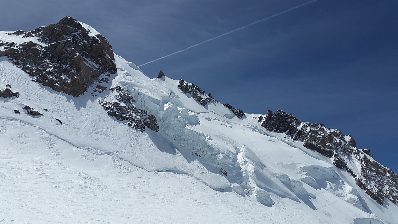 Image - mont maudit glacier seracs