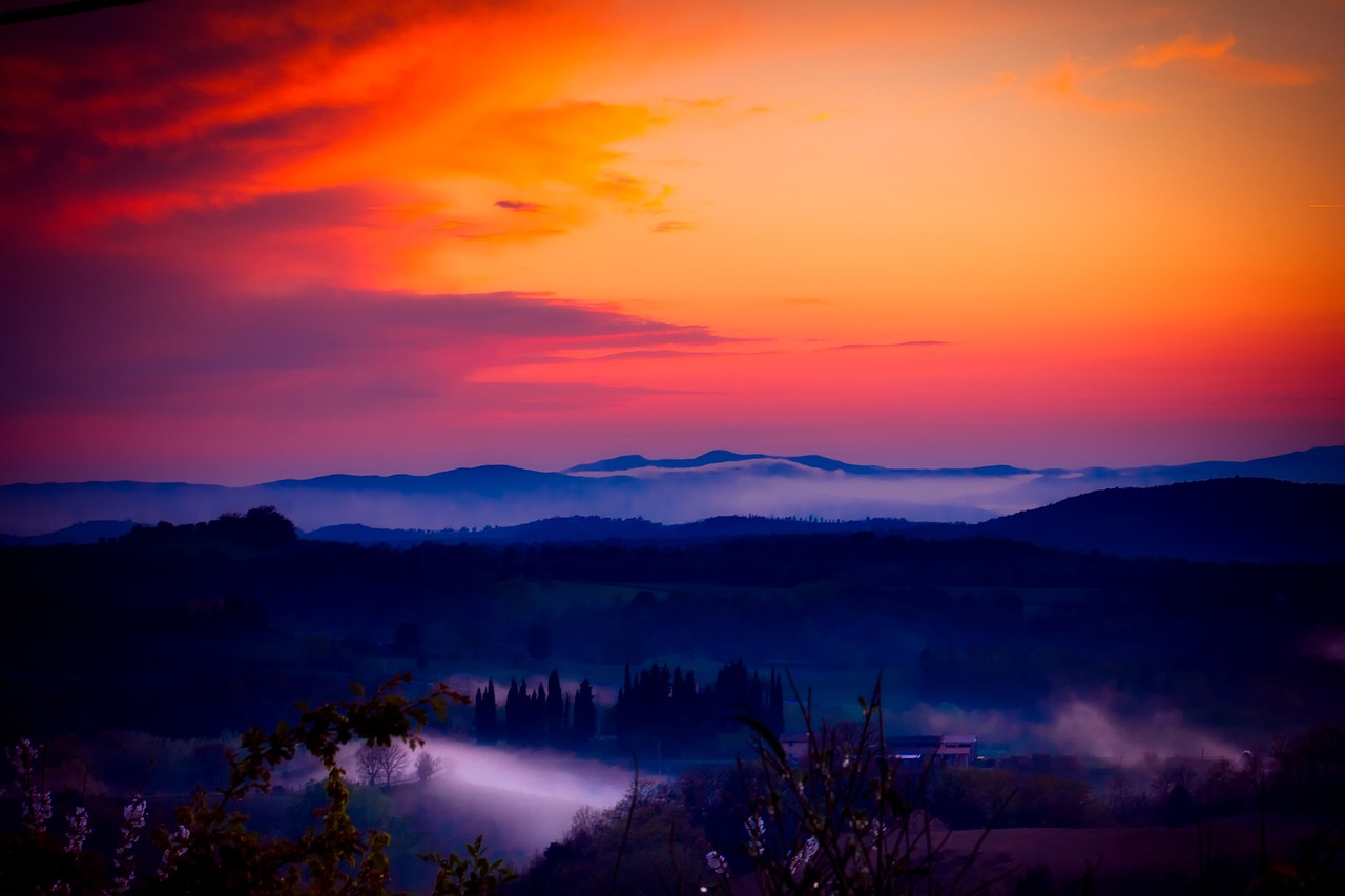 Image - tuscany italy sky clouds sunset