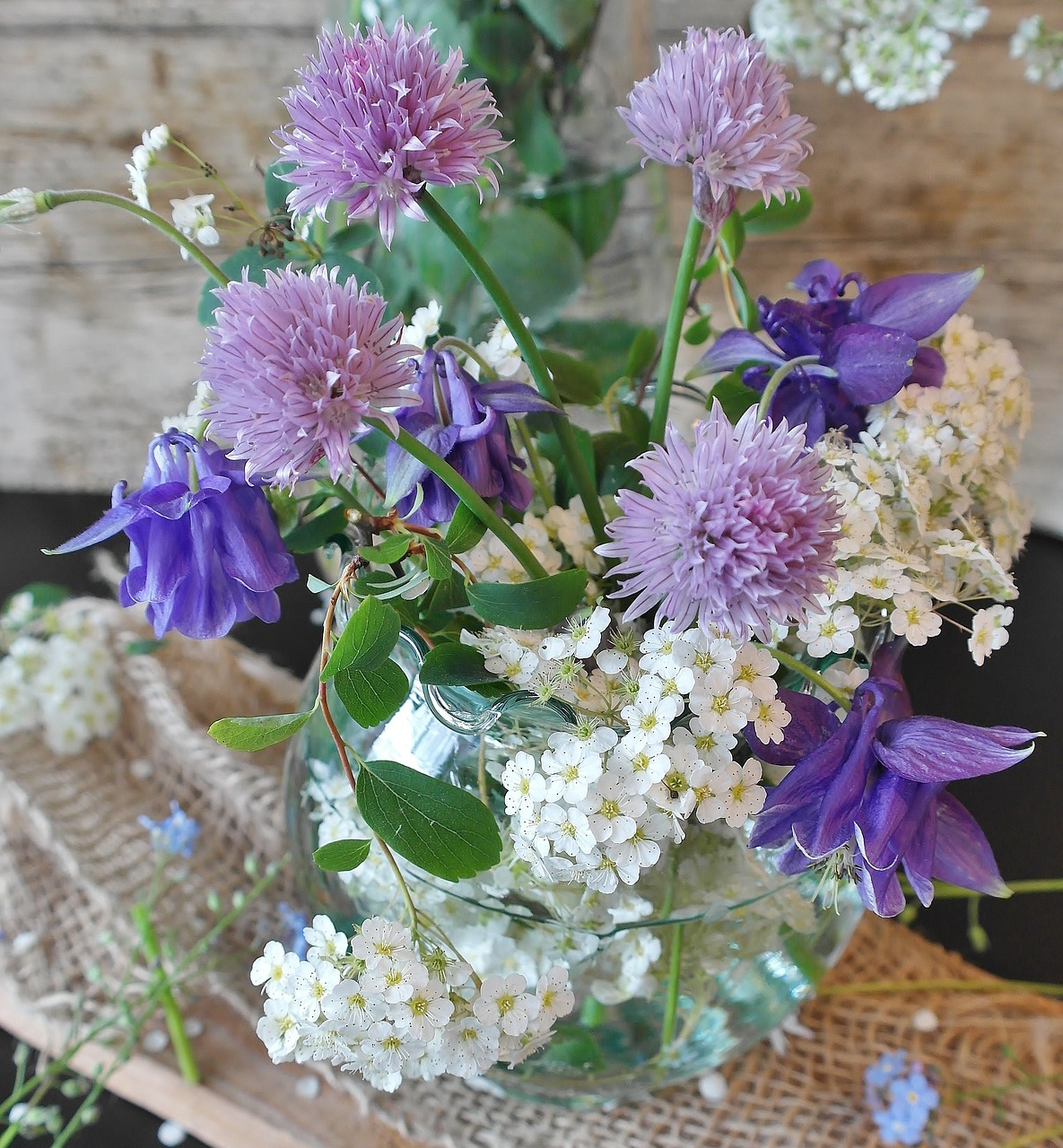 Image - flowers flower vase chives