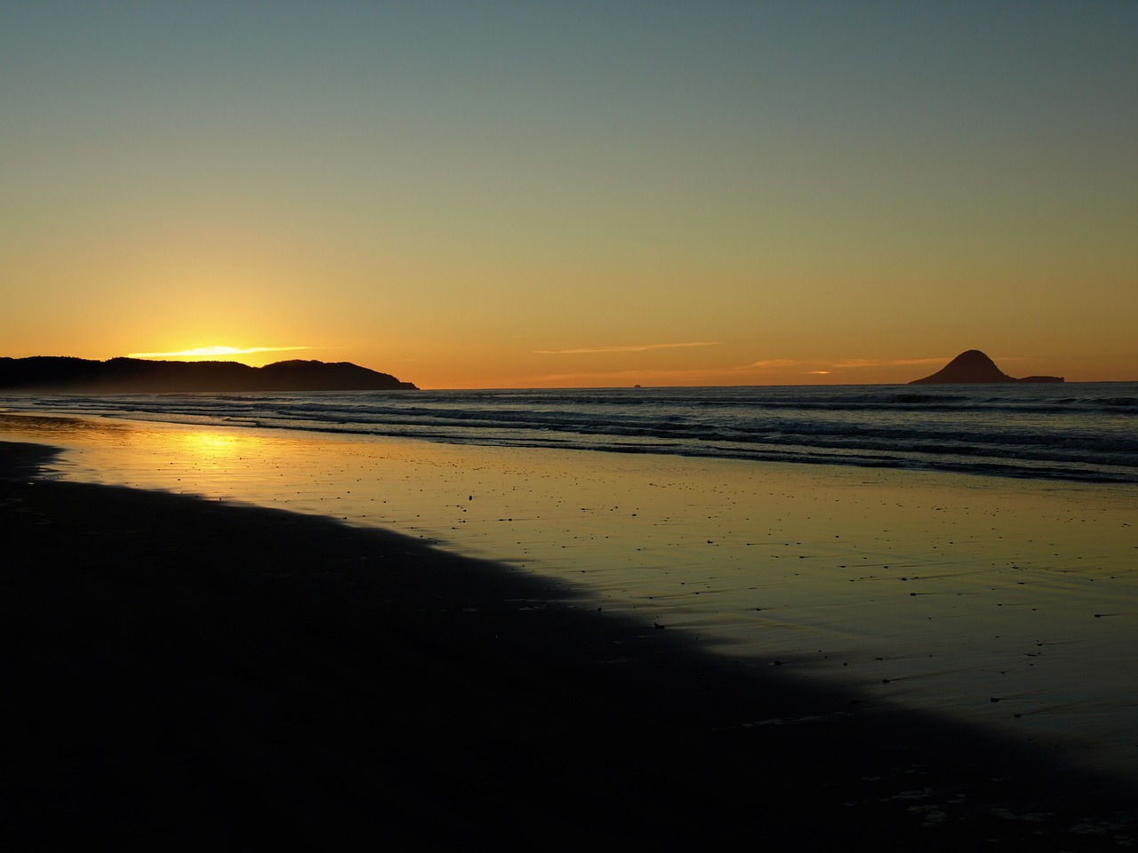 Image - sunset ohope beach new zealand