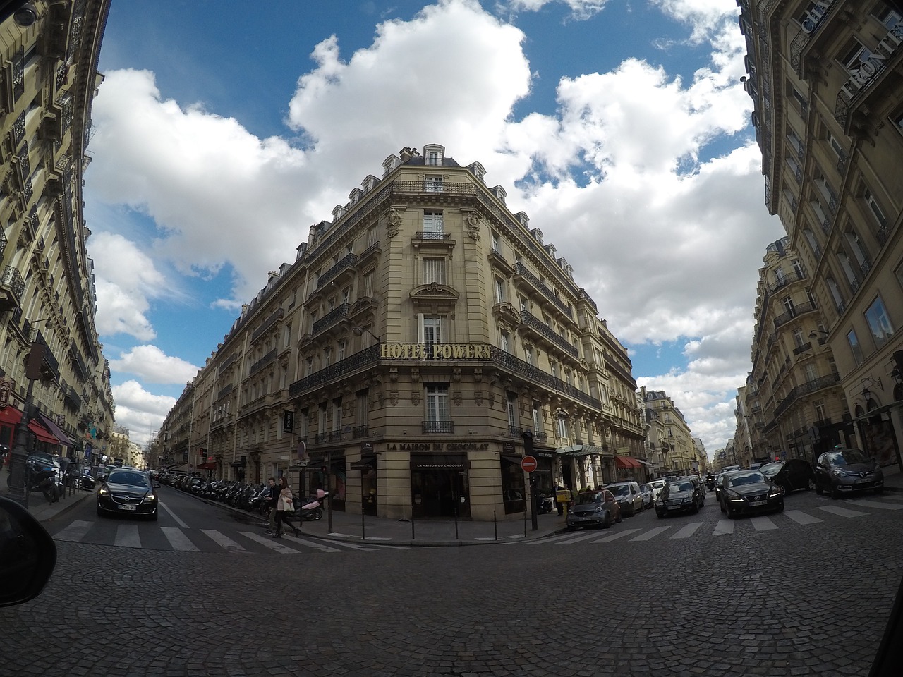 Image - paris street white cloud