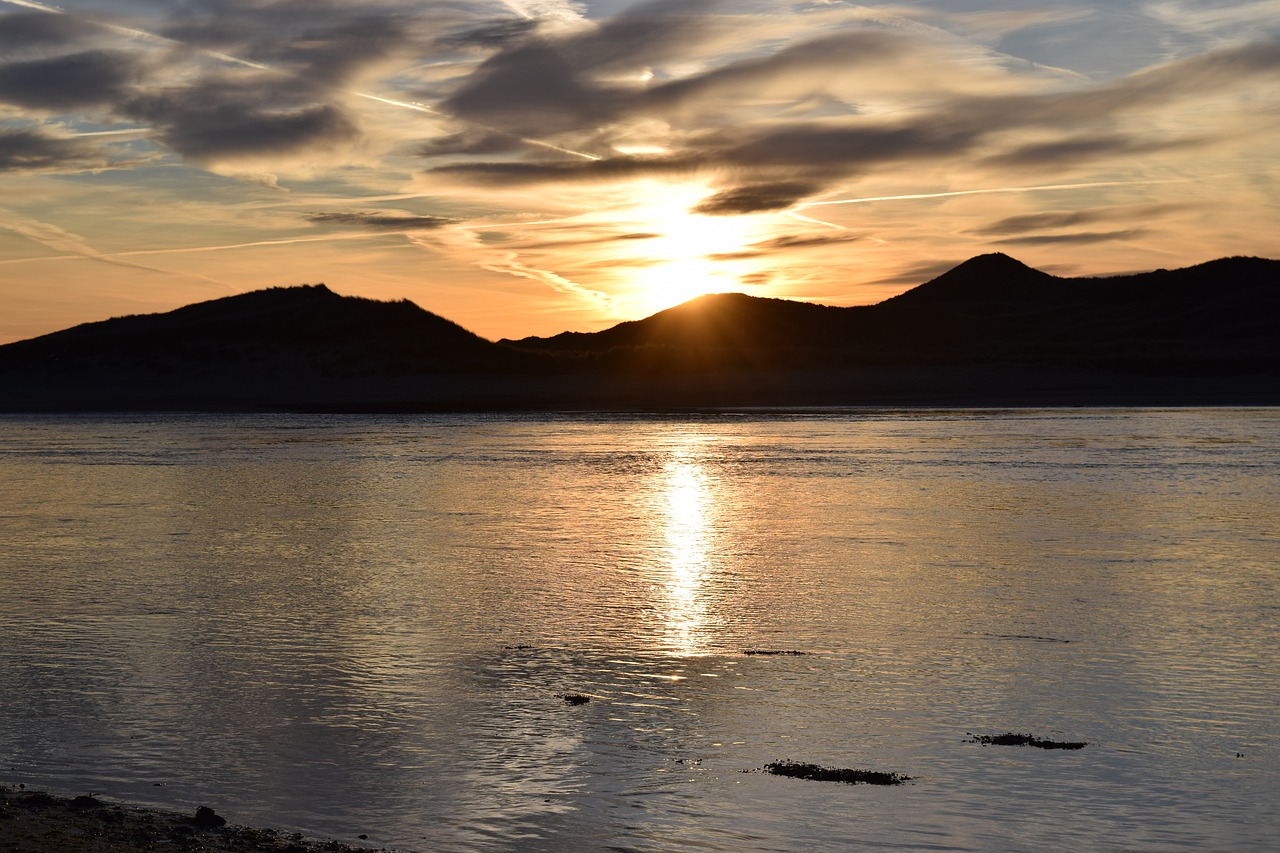 Image - sand dunes sun sea reflections