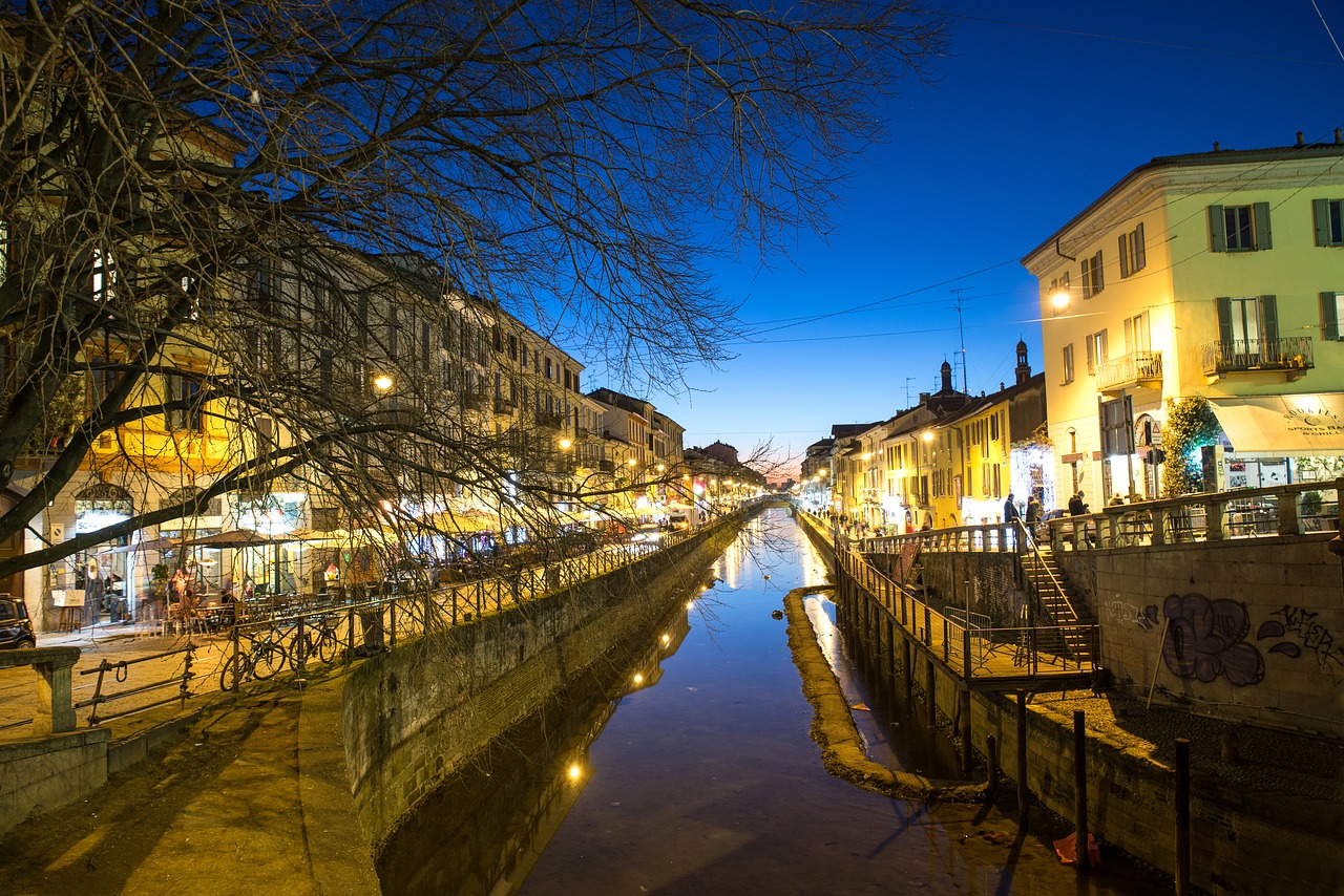 Image - milan navigli nightlife