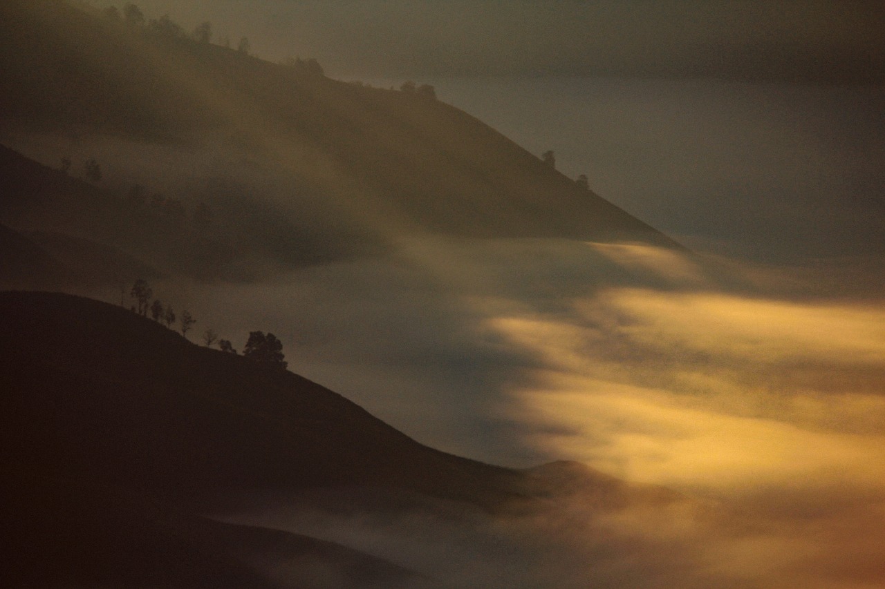 Image - shadow morning dusk clouds