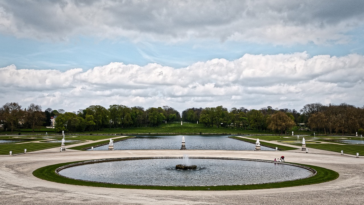 Image - chateau chantilly france picardy