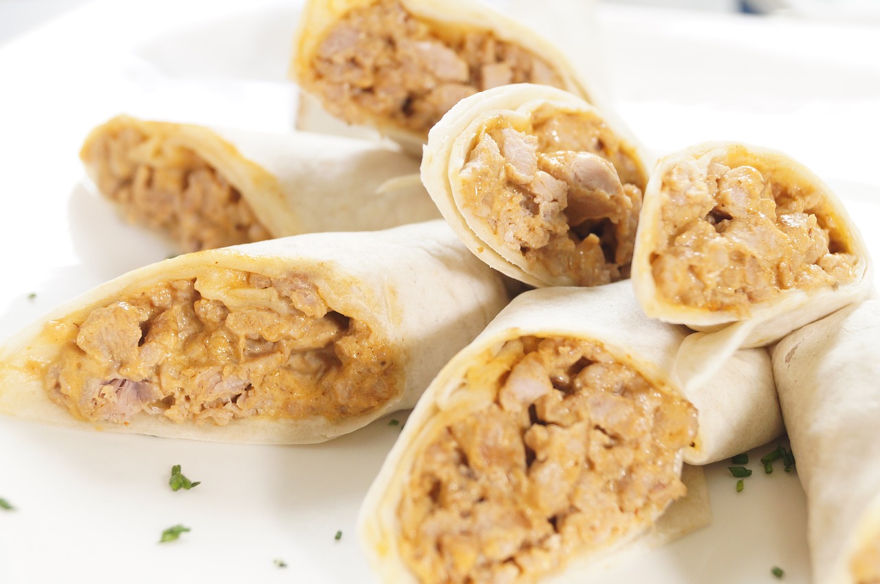 Image - fish tacos sauce dynamite taquitos