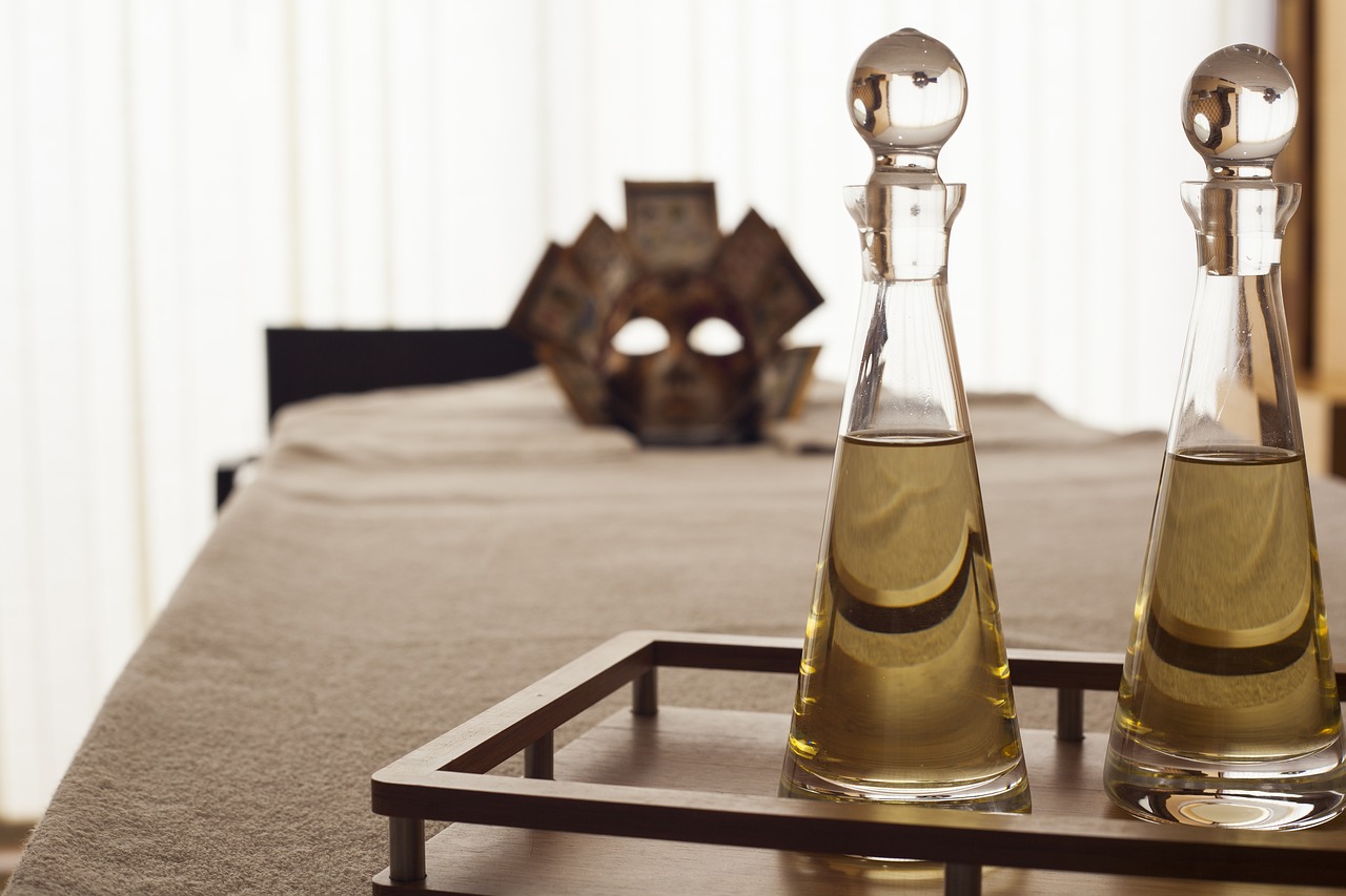 Image - massage oil hotel spa romantic