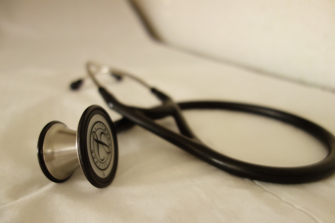 Image - stethoscope doctor health care
