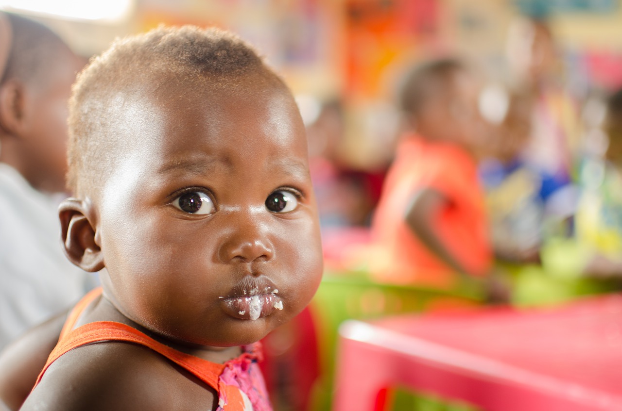 Image - child eat children mouth skin