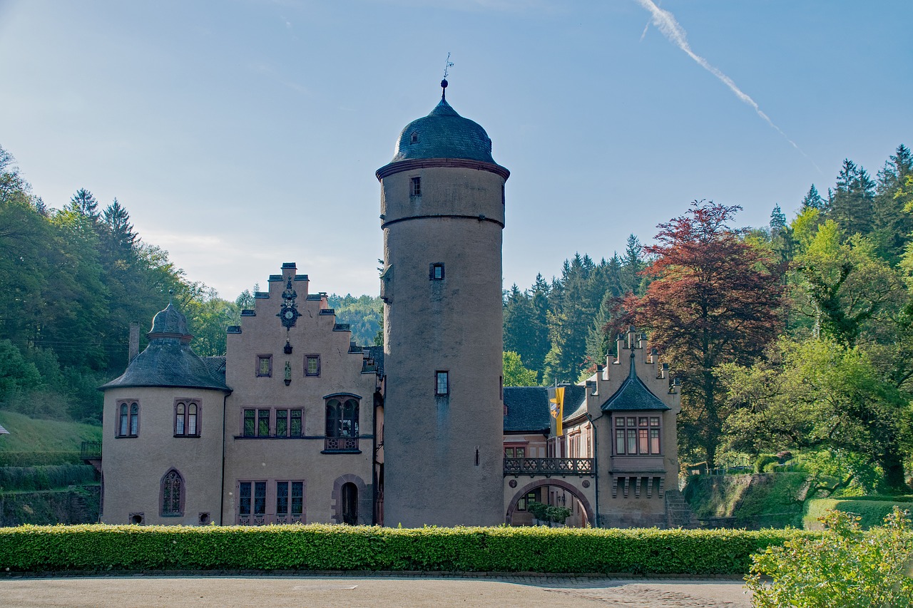 Image - castle mespelbrunn bavaria germany