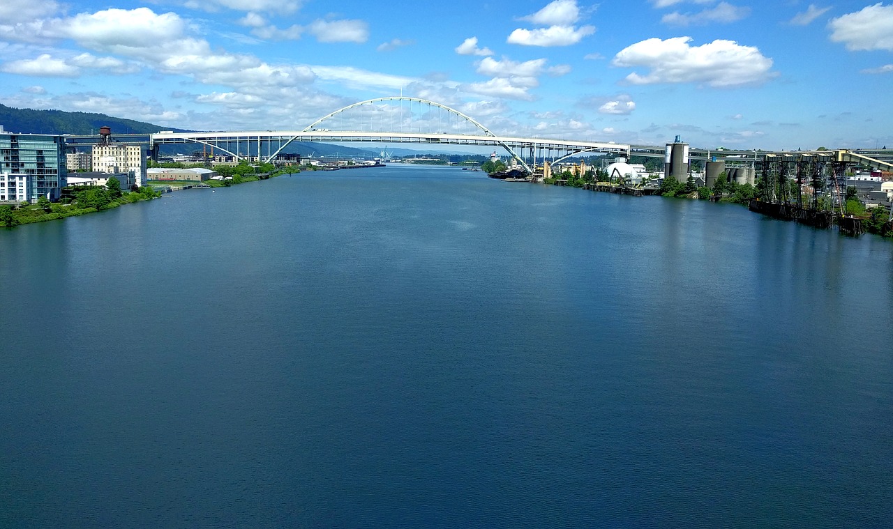 Image - fremont bridge portland oregon river