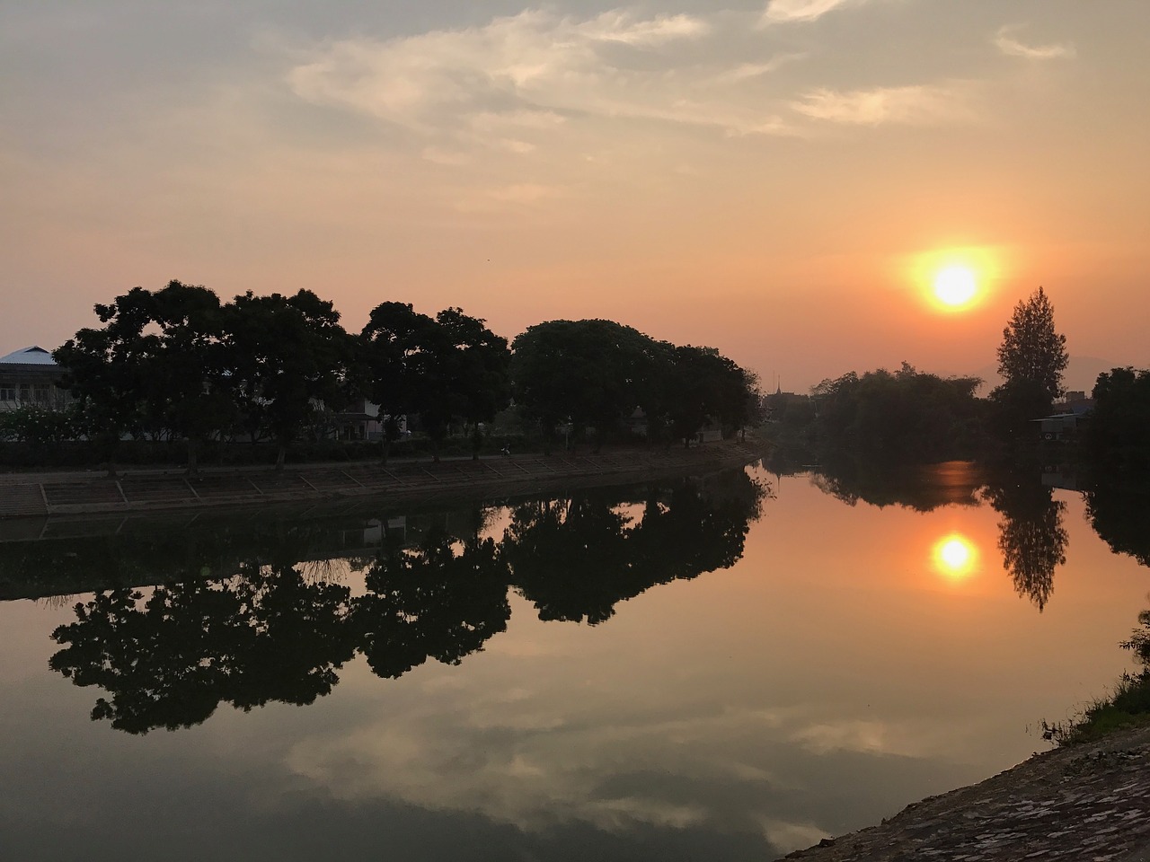 Image - lampang sunset river