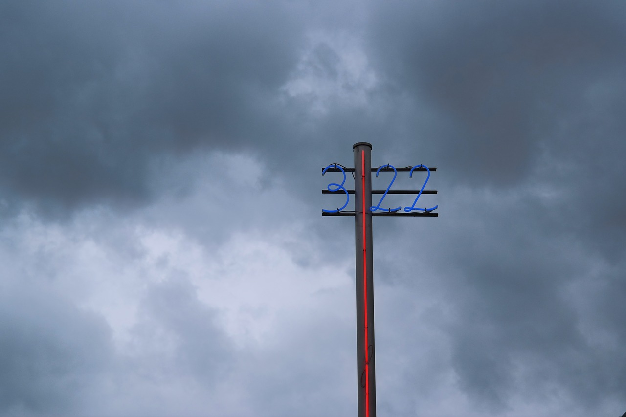 Image - clouds light art thunderstorm meran