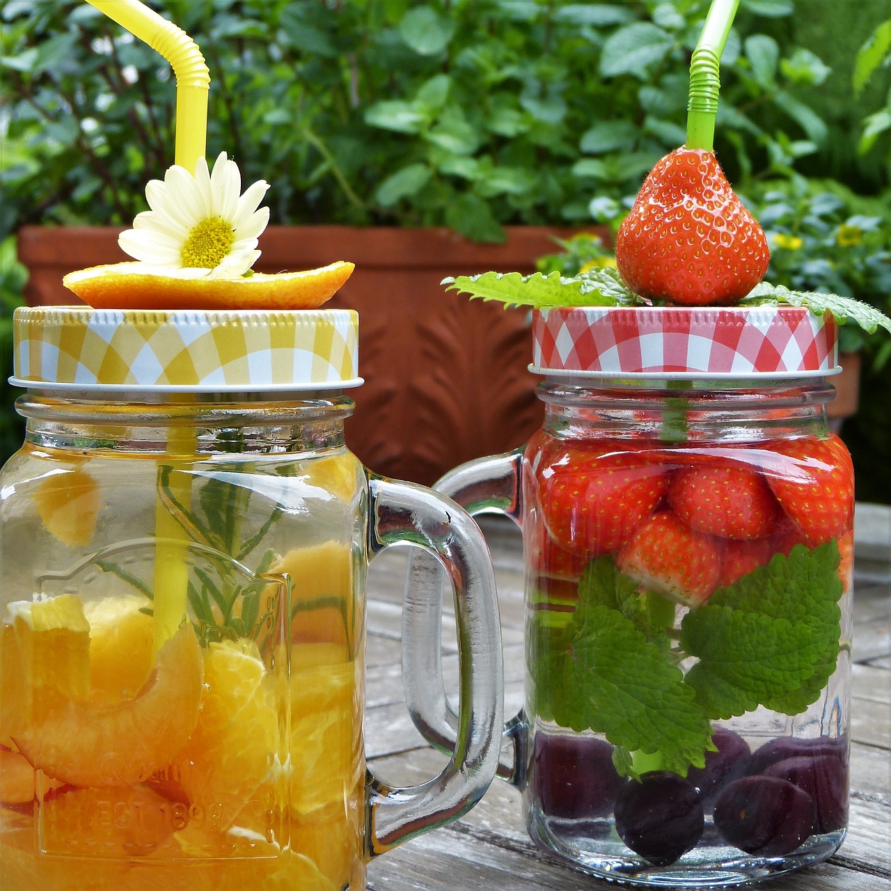 Image - glasses water fruit fruits water