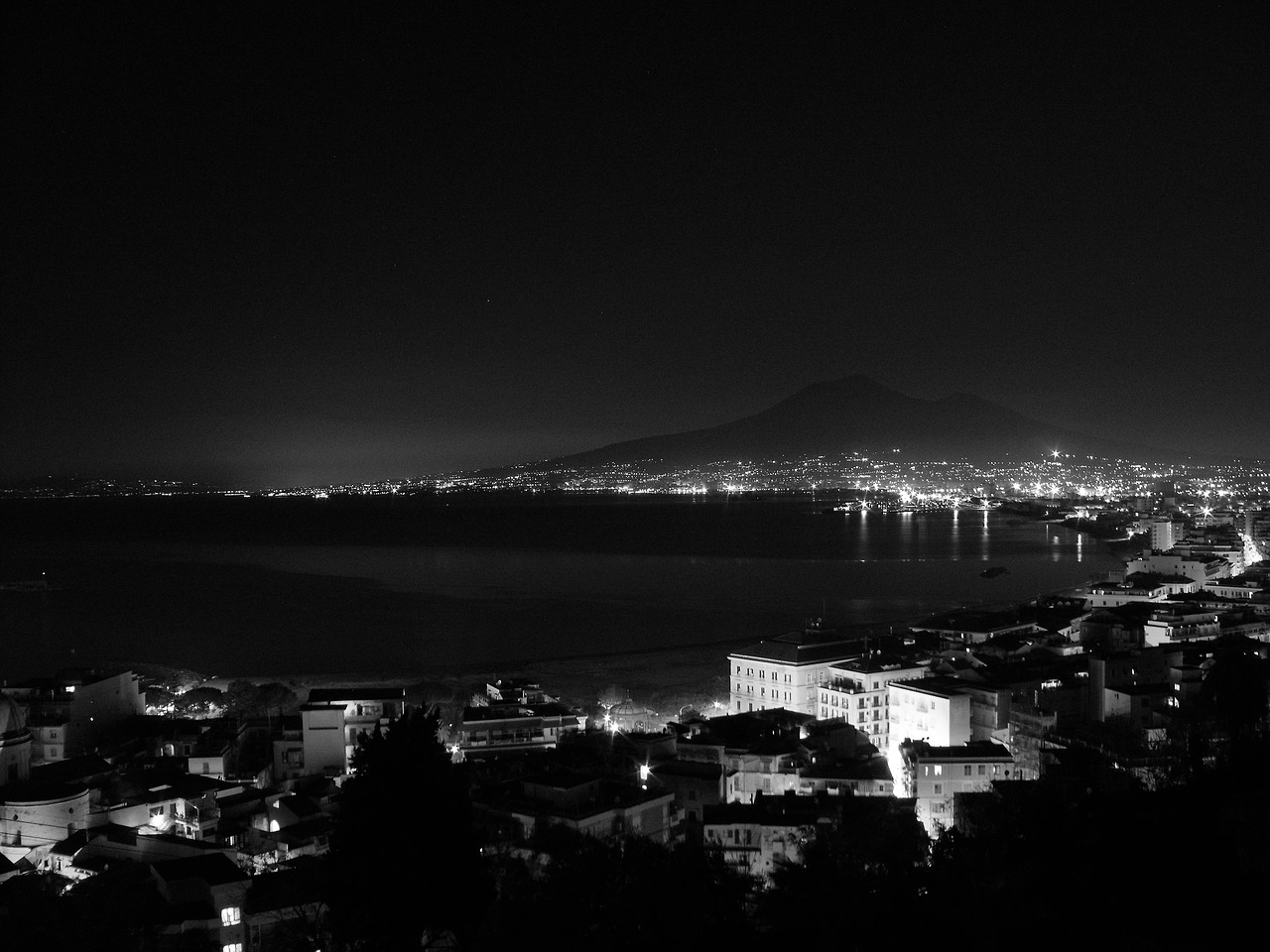 Image - castellammare di stabia vesuvius